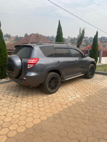 toyota-rav4-big-1