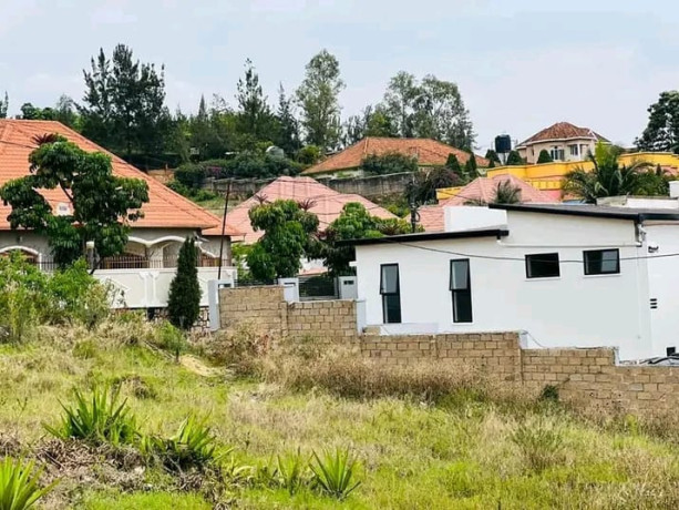 kimironko-house-in-big-plot-for-sale-big-2