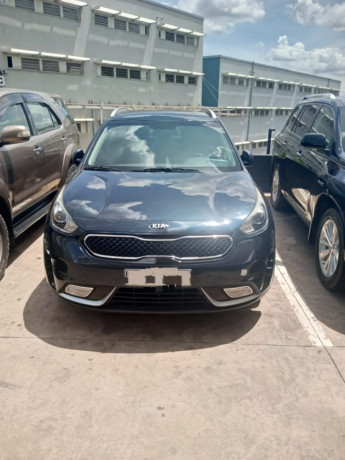 kia-niro-big-2