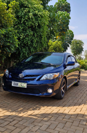 toyota-corolla-big-3