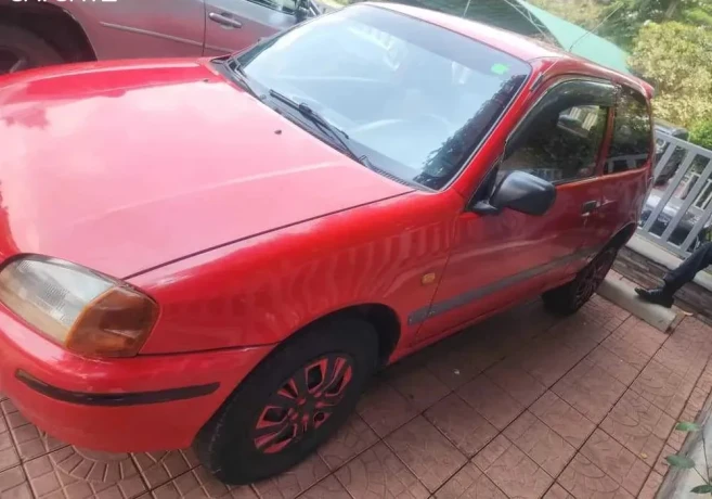 toyota-starlet-big-1