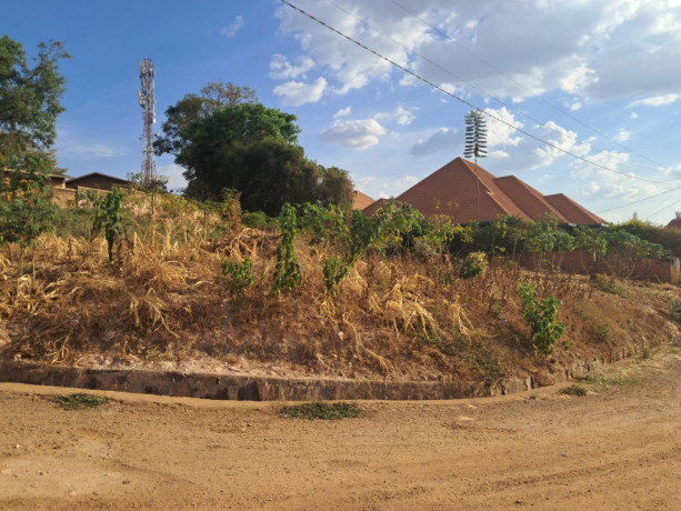 kimironko-residential-plot-for-sale-130million-big-1