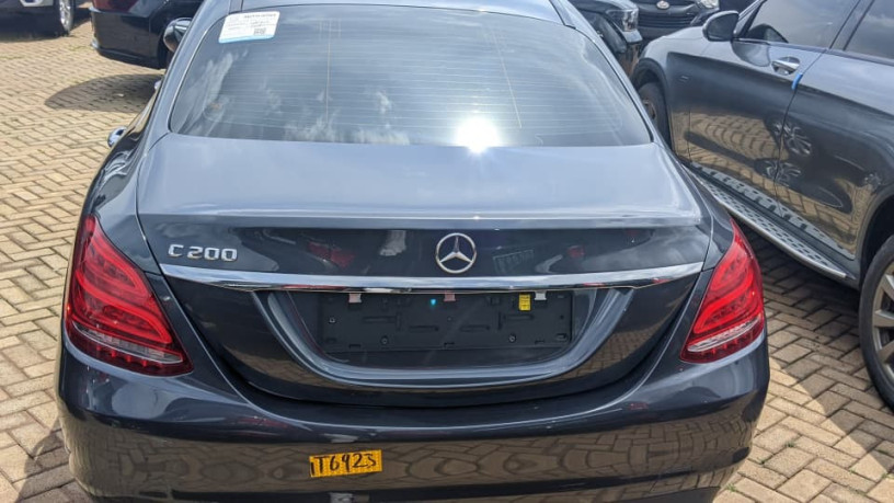 bs-22-very-beautiful-mercedes-benz-2015-for-sale-big-2