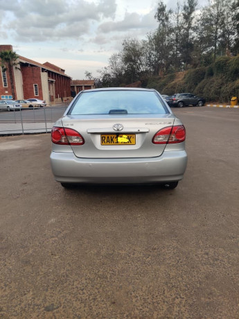 toyota-altis-big-3