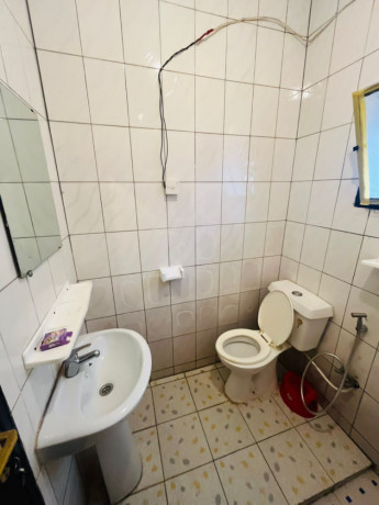 unfurnished-house-for-rent-in-kibagabaga-near-hospital-on-tarmac-road-in-good-location-big-4