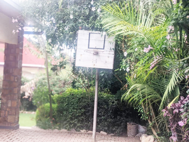 bere-63-meb-kagarama-kagarama-beautiful-house-for-rent-in-kigali-rwanda-big-1