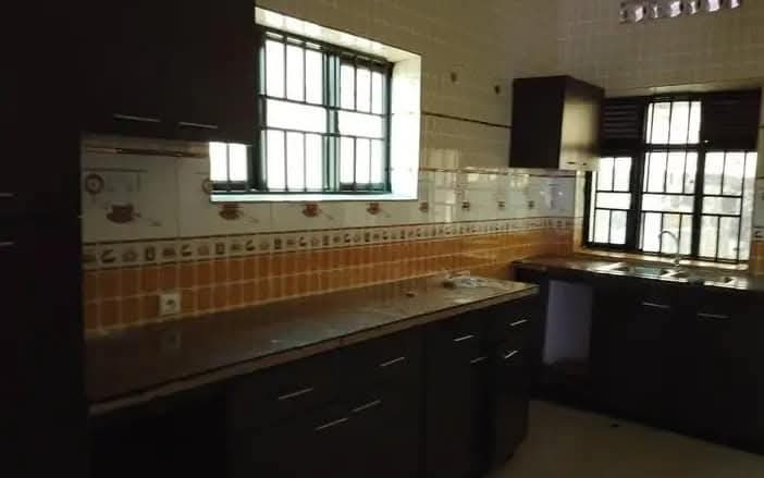 kibagabaga-unfurnished-house-for-rent-in-kigali-big-2