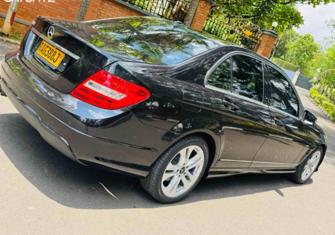 benz-c200-automatic-2012-for-sale-big-2