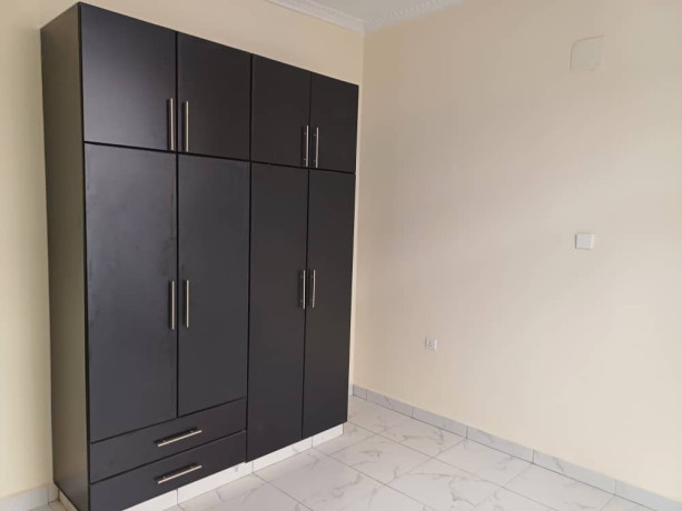 house-for-sale-kigali-gacuriro-rwf-400000000-big-5