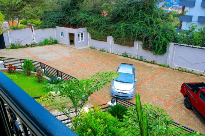 family-villa-available-for-rent-in-nyarutarama-big-0