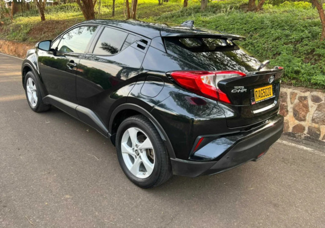 toyota-chr-hybrid-for-sale-big-4