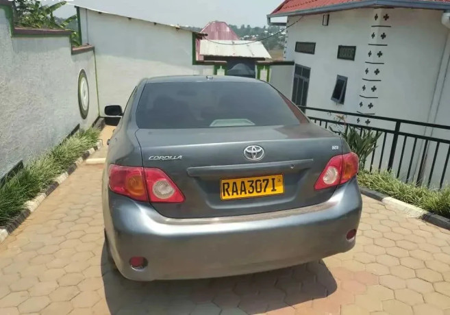 toyota-corolla-big-0