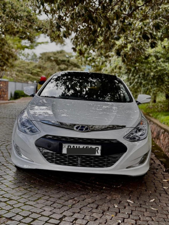 bere-352-cm-hyundai-sonata-in-good-condition-is-available-for-sale-250780675812-big-4