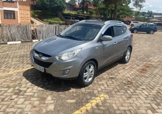 hyundai-tucson-big-1