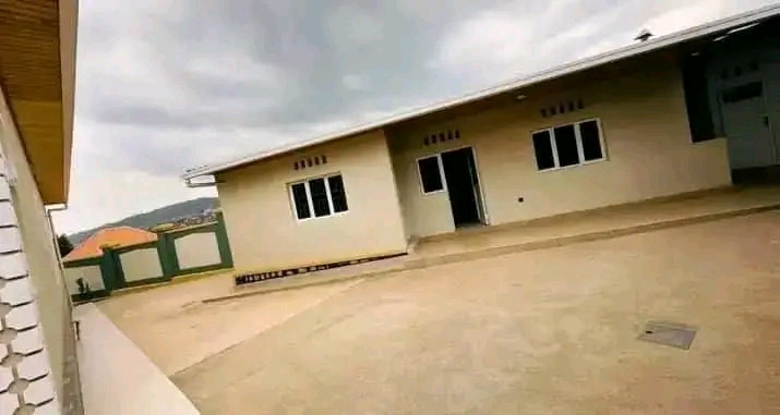 house-for-sale-with-big-plot-in-kigali-kimironko-near-market-big-7