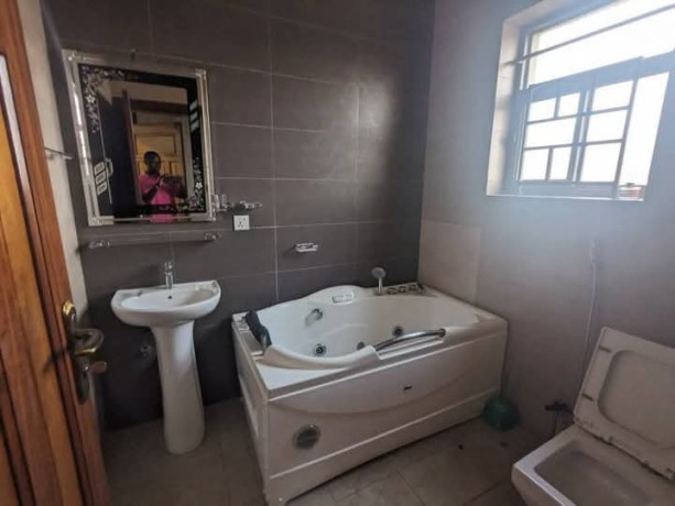 kigali-unfurnished-house-for-rent-in-kimironko-big-4