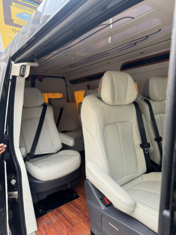 baw-2025-full-electric-car-330km-range-for-sale-big-8