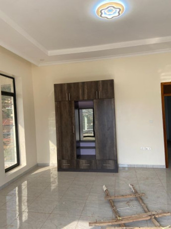 kimironko-house-for-sale-in-kigali-big-4