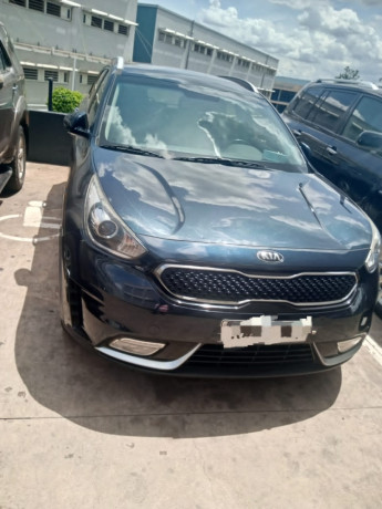 kia-niro-big-1