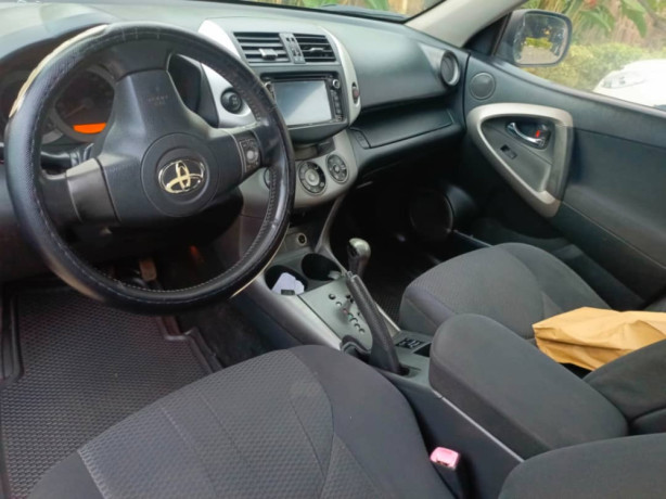 toyota-rav4-big-2