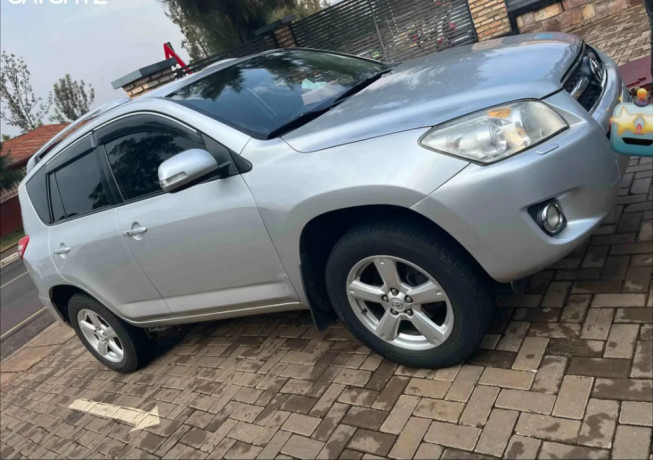 rav4-europe-2010-automatic-for-sale-big-1