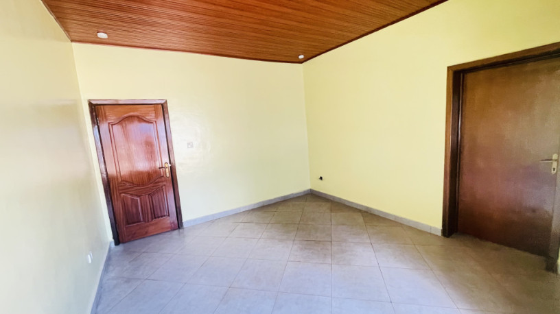 kimironko-near-market-4bedrooms-house-3boutiques-for-sale-at-160m-big-7