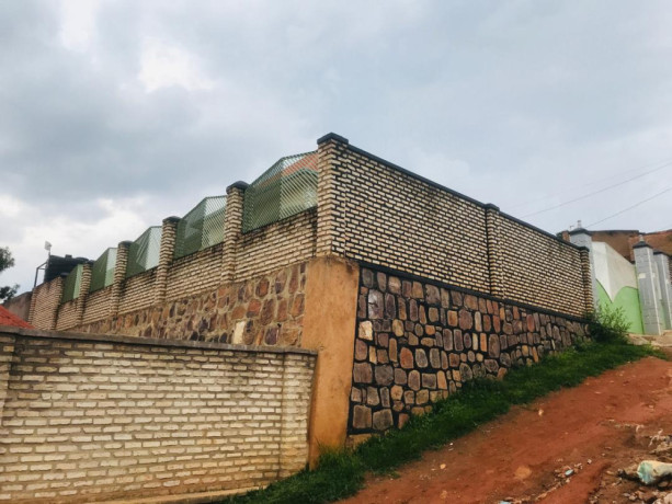 inzu-igurishwa-kanombe-busanza-75000000-big-8
