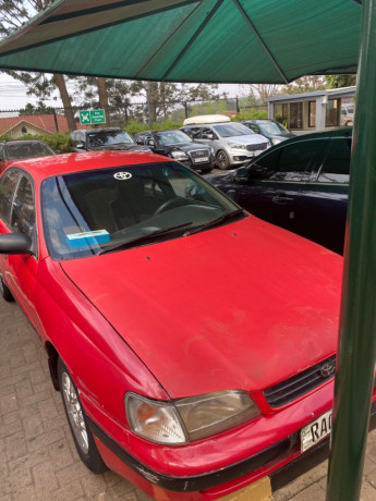 toyota-carina-big-1