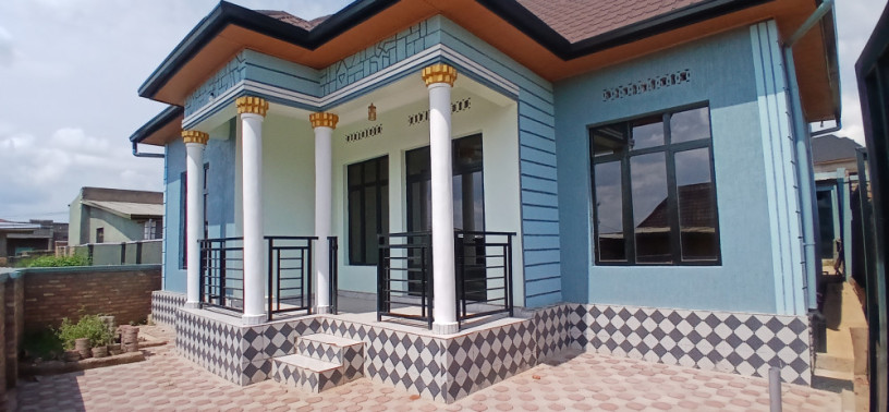 busanza-house-for-sale-big-2