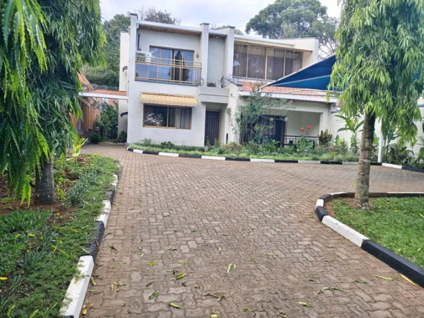house-available-for-rent-at-kiyovu-big-1