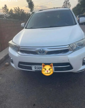 toyota-highlander-hybrid-for-sale-big-0