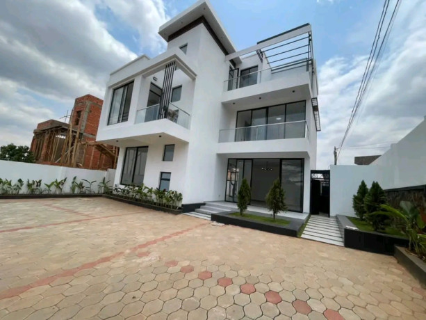 house-for-sale-in-kicukiro-kagarama-prime-neighborhood-big-14
