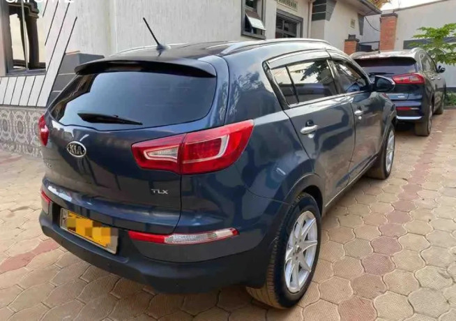 kia-sportage-2013-for-sale-big-1
