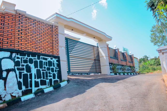 kagarama-very-nice-new-house-for-sale-in-kigali-big-5