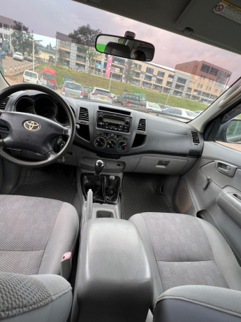 toyota-hilux-big-3