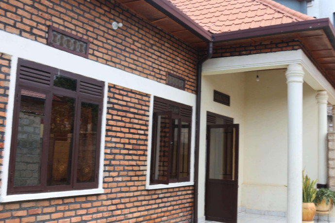 kigali-plot-for-sale-in-nyarutarama-big-1