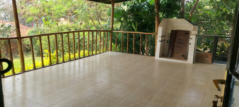 kigali-unfurnished-house-available-for-rent-in-kiyovu-big-3