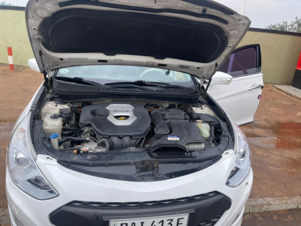 hyundai-sonata-big-1