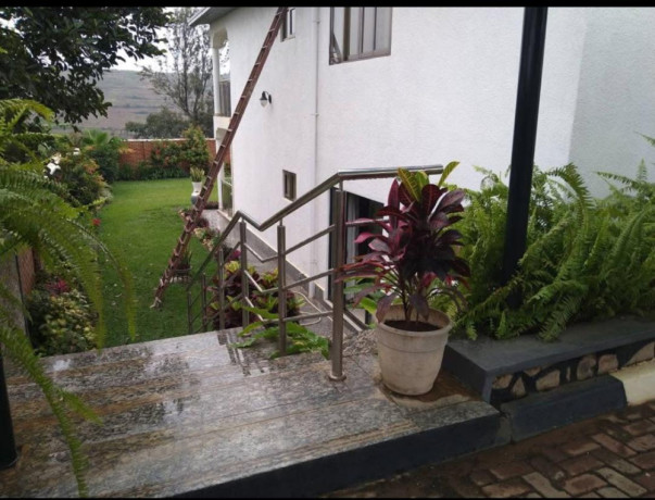gacuriro-umucyo-estate-furnished-house-for-rent-in-kigali-big-3