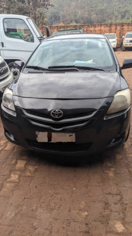 toyota-yaris-big-1