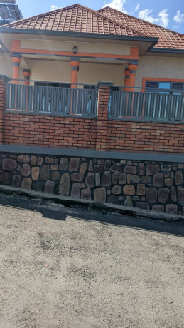 38-kibagabaga-very-beautiful-unfurnished-house-for-rent-big-4