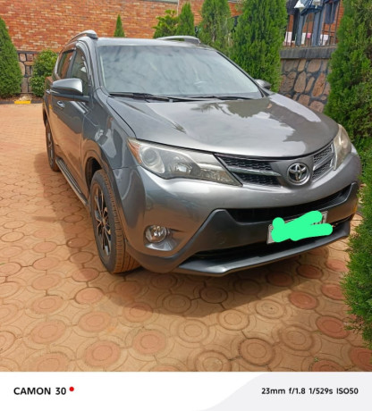 toyota-rav4-big-0