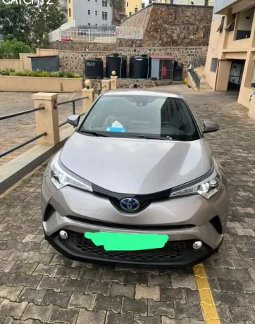toyota-chr-hybrid-for-sale-0788615850-big-2
