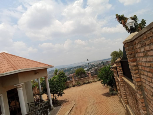 kigali-inzu-nziza-igurishwa-ku-gisozi-big-5