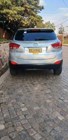 hyundai-tucson-automatic-2010-for-sale-big-3