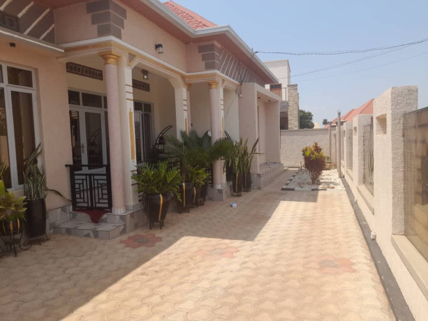 kigali-house-for-rent-in-kagarama-muyange-big-4