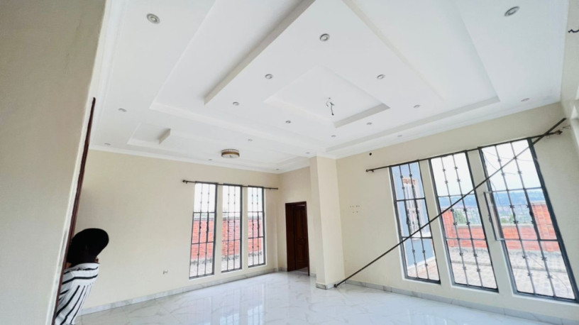 kibagabaga-4-bedrooms800k-very-nice-unfurnished-house-for-rent-in-kigali-big-5