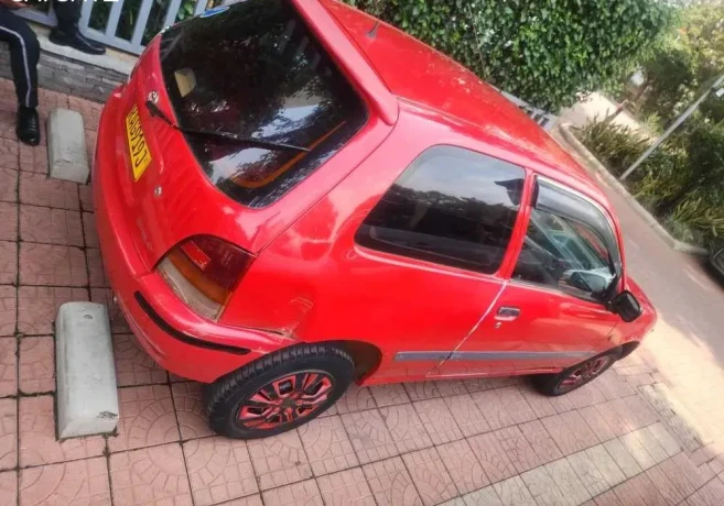 toyota-starlet-big-2