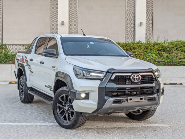 toyota-hilux-2021-big-0