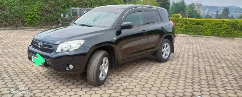 toyota-rav4-big-0